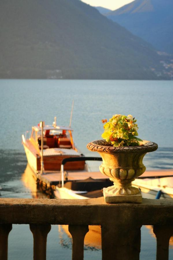 Ortensie & Oleandri Al Lago - By Myhomeincomo Argegno Exterior photo